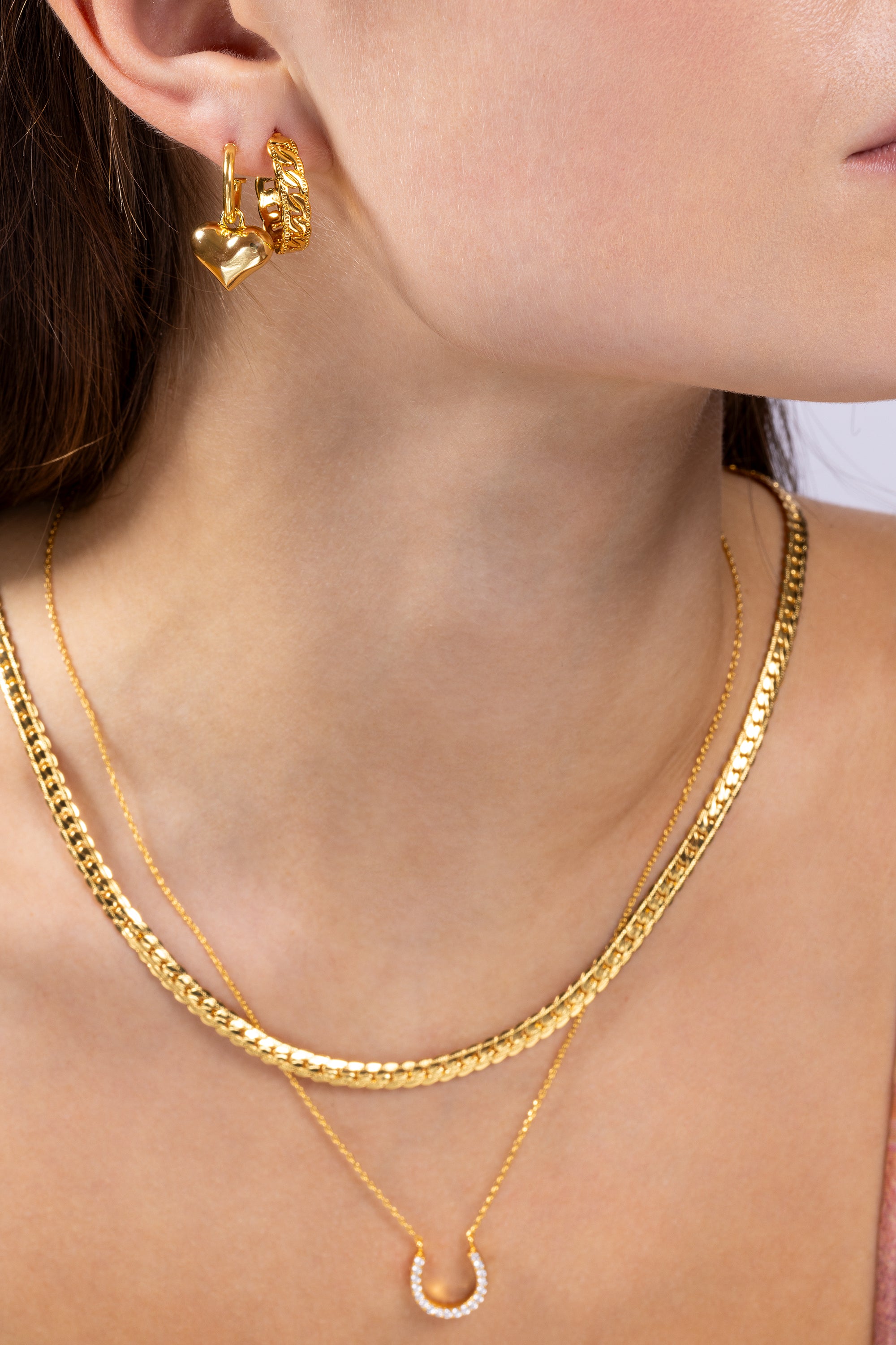 金心耳环– Crystal Haze Jewelry